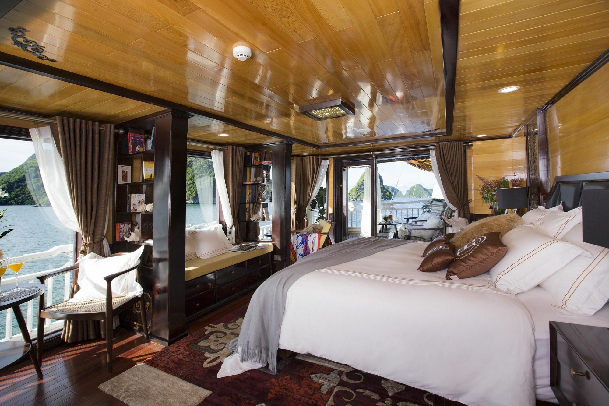Hera Boutique Cruise Ha Long Bay Exterior foto