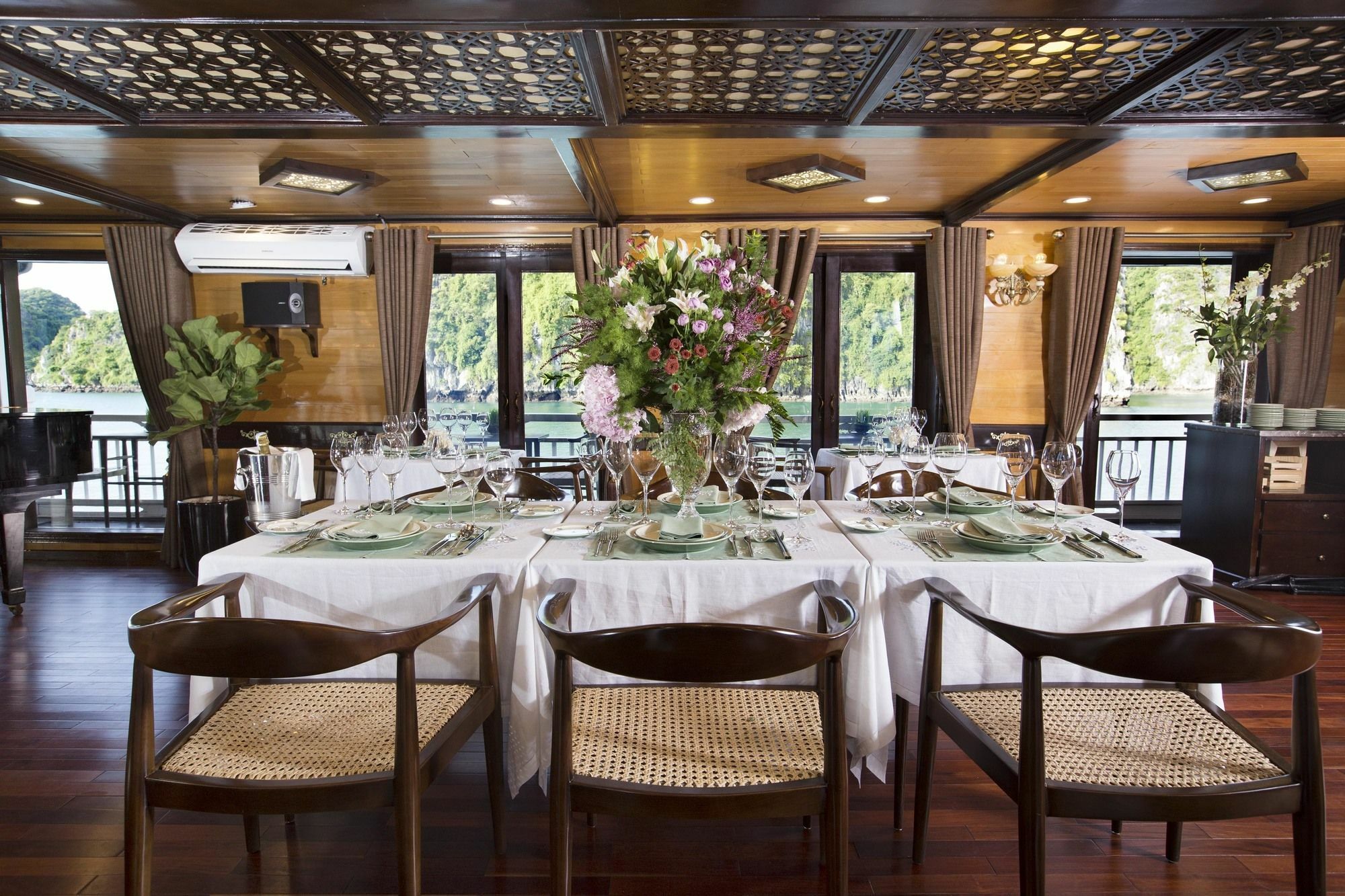 Hera Boutique Cruise Ha Long Bay Exterior foto